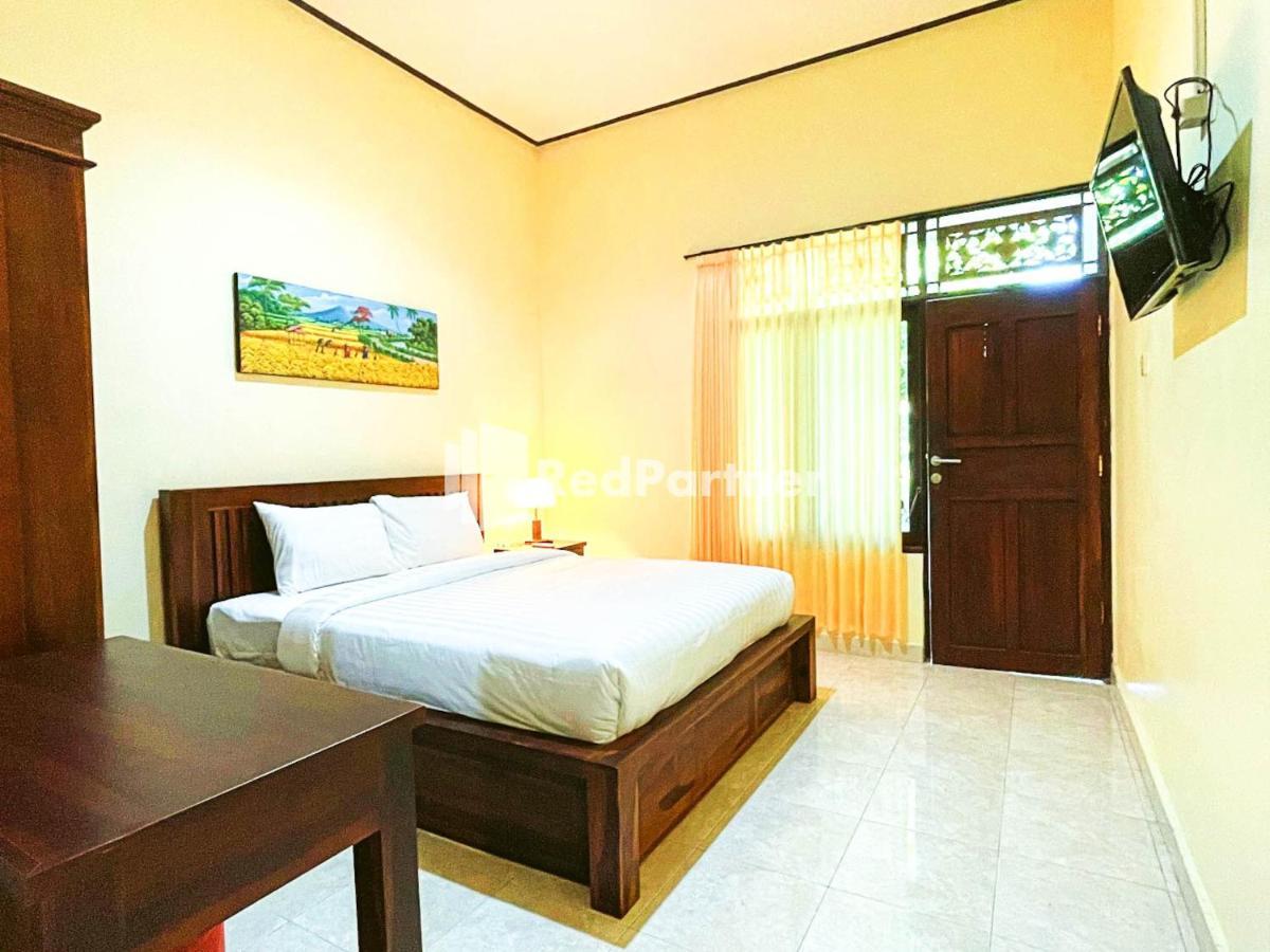 Widara Guest Houses 313 Near Garuda Wisnu Kencana Redpartner Jimbaran (Bali) Exterior photo